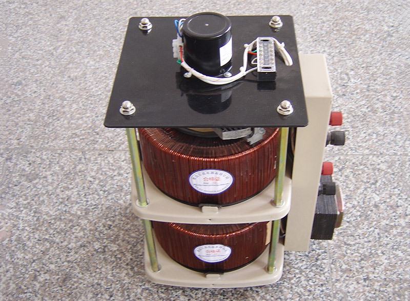单相15KVA-380V电动调压