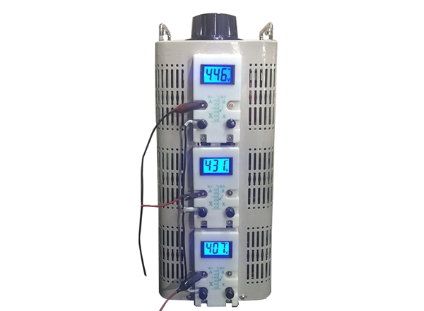 三相6KVA数字显示电压表调压器